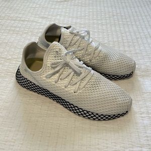 Adidas Deerupt